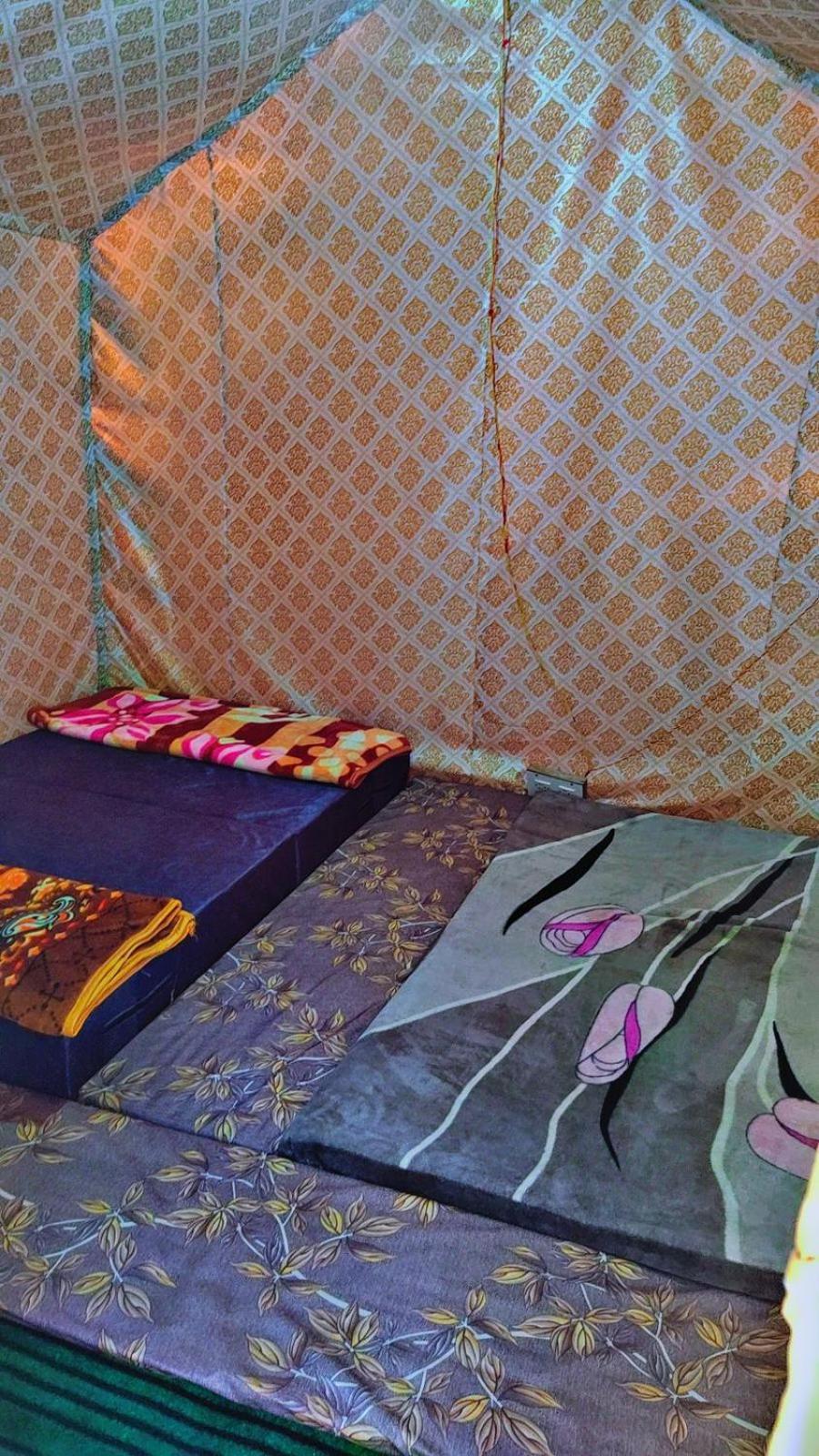 Shanti People Huts & Camp 卡索尔 客房 照片