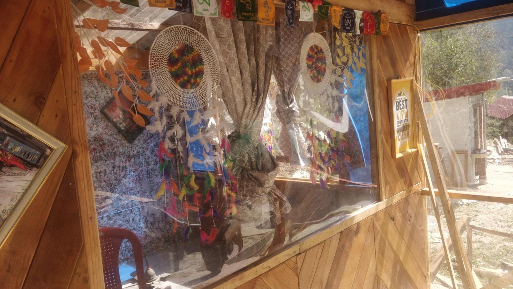 Shanti People Huts & Camp 卡索尔 客房 照片