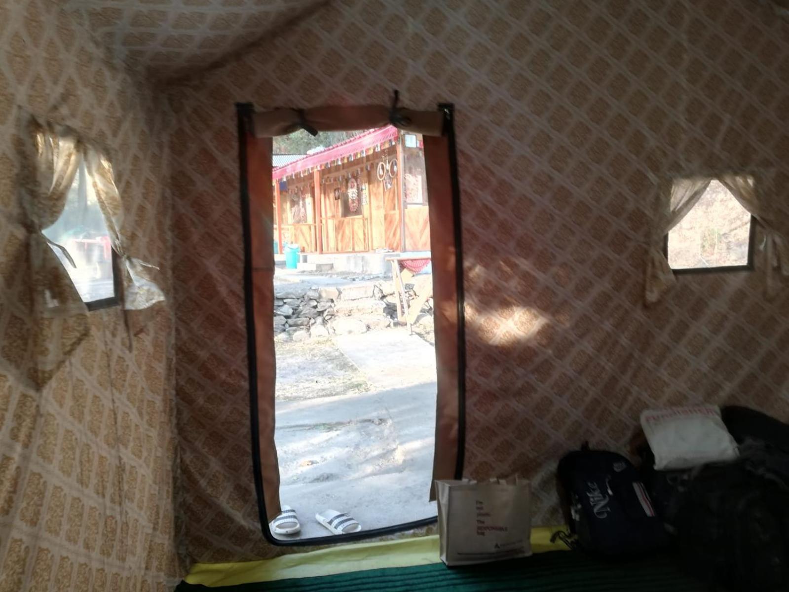 Shanti People Huts & Camp 卡索尔 客房 照片