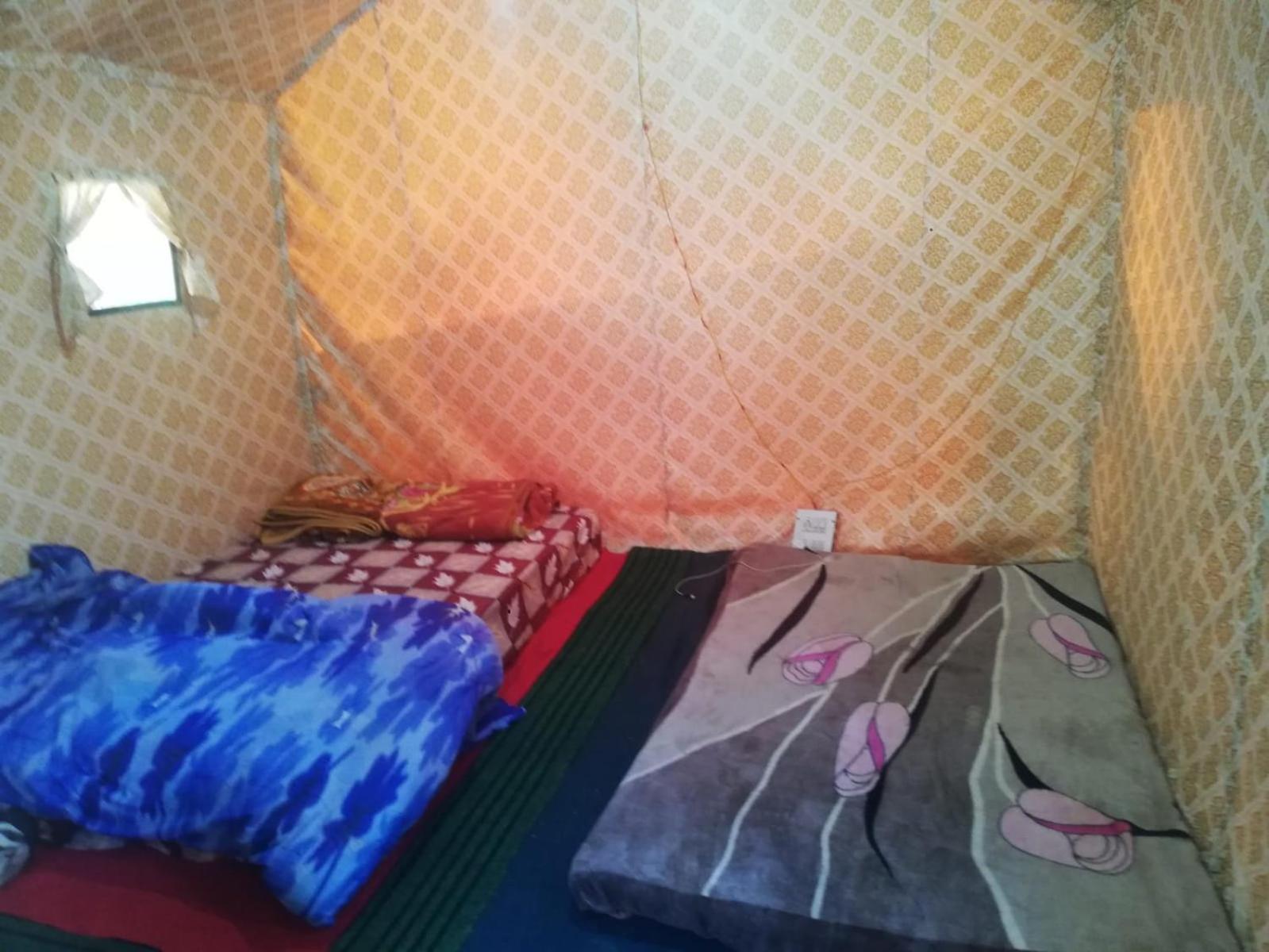 Shanti People Huts & Camp 卡索尔 客房 照片