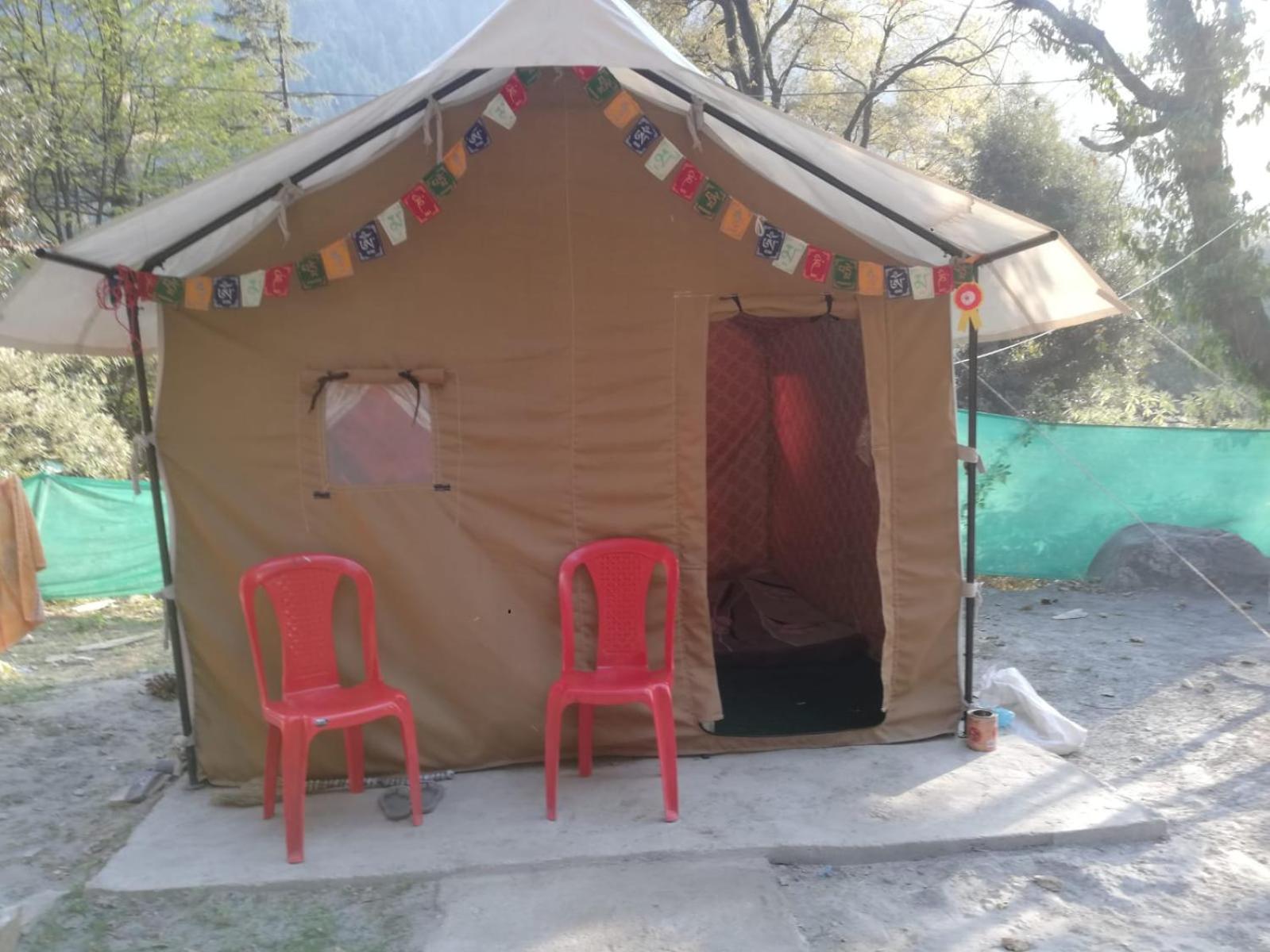 Shanti People Huts & Camp 卡索尔 客房 照片